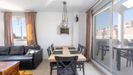 Top floor apartment
